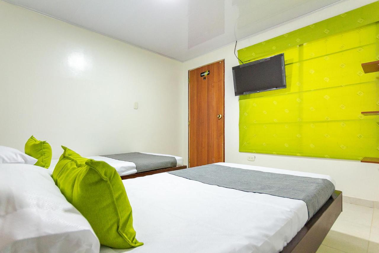 Hotel Ayenda Casa Howard 1092 Bogotá Exteriör bild